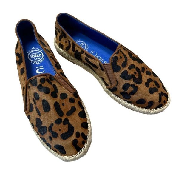 NEW J Campbell leopard calf hair espadrilles flat loafers size 7 - Picture 1 of 7